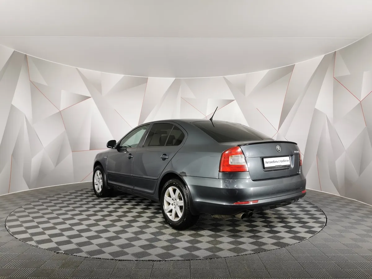 Skoda Octavia 1.4 TSI DSG (122 л.с.) Серый в АВИЛОН. Слайд №4