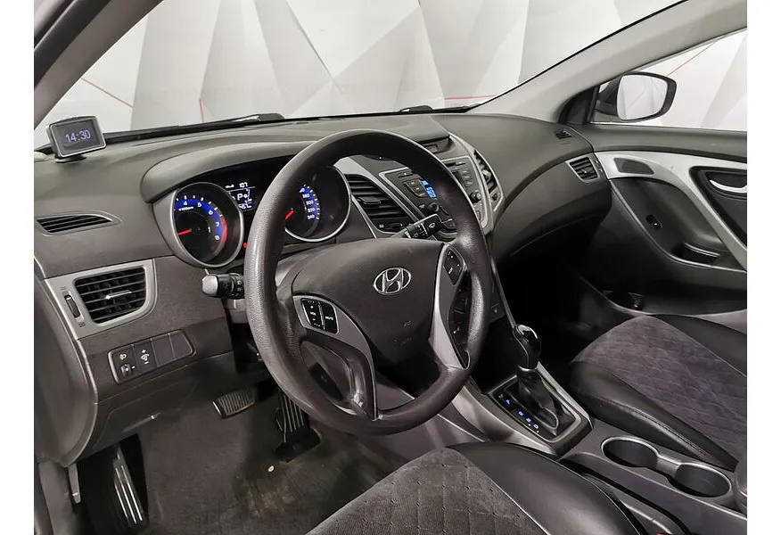 АВИЛОН - Hyundai Elantra 1.6 AT (128 л.с.) Active Белый - slide 12
