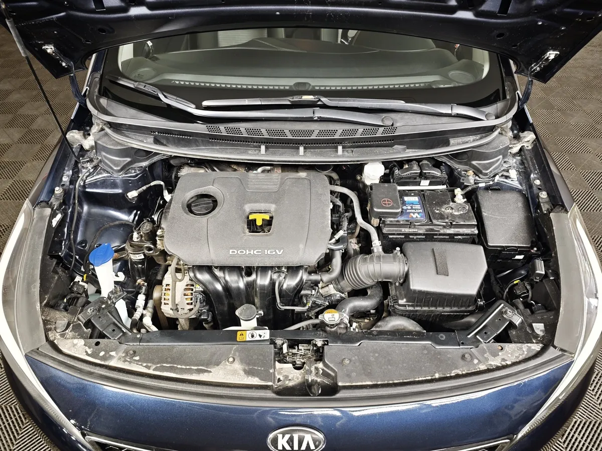 Kia Cerato 2.0 AT (150 л.с.) Синий в АВИЛОН. Слайд №11