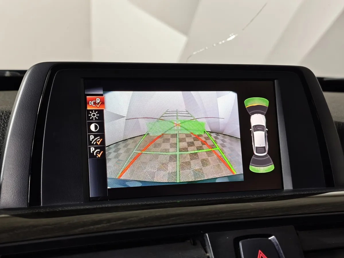 BMW 3 серия 320i xDrive AT (184 л.с.) Синий в АВИЛОН. Слайд №16
