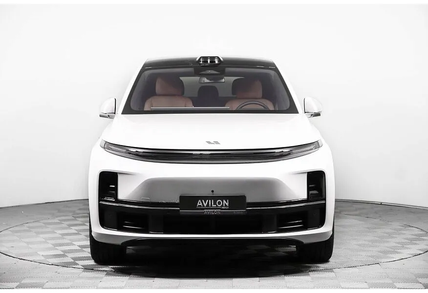 Li Auto L7 1.5 AT 4WD (449 л.с.) Ultra Белый в АВИЛОН. Слайд №3