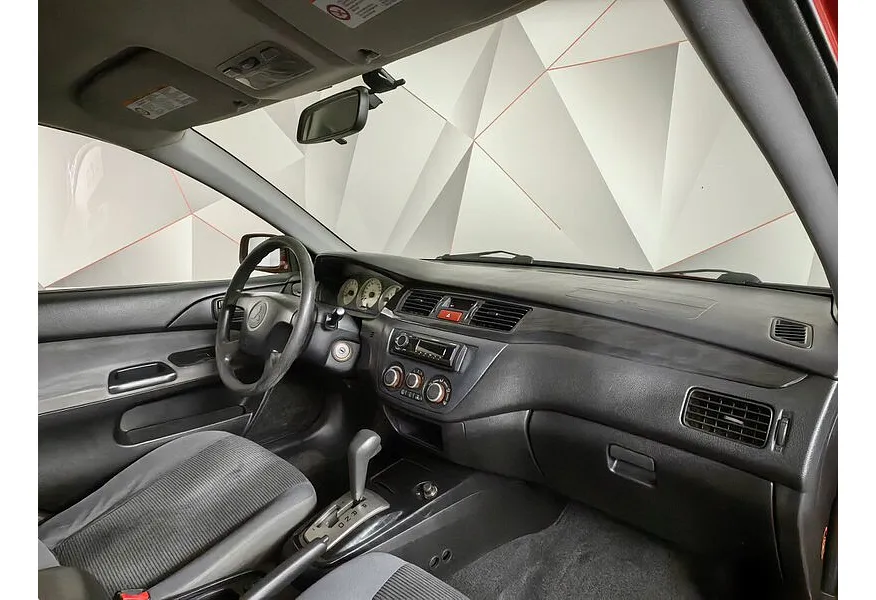 Mitsubishi Lancer 1.6 AT (98 л.с.) Красный в АВИЛОН. Слайд №10