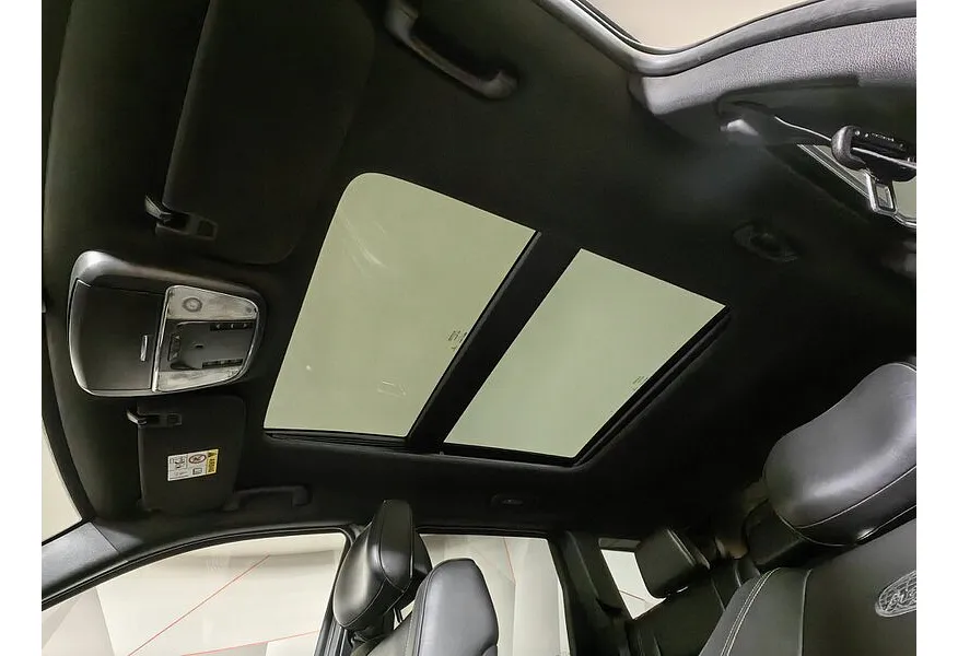 Jeep Grand Cherokee 3.0 TD AT (241 л.с.) Overland Черный в АВИЛОН. Слайд №21