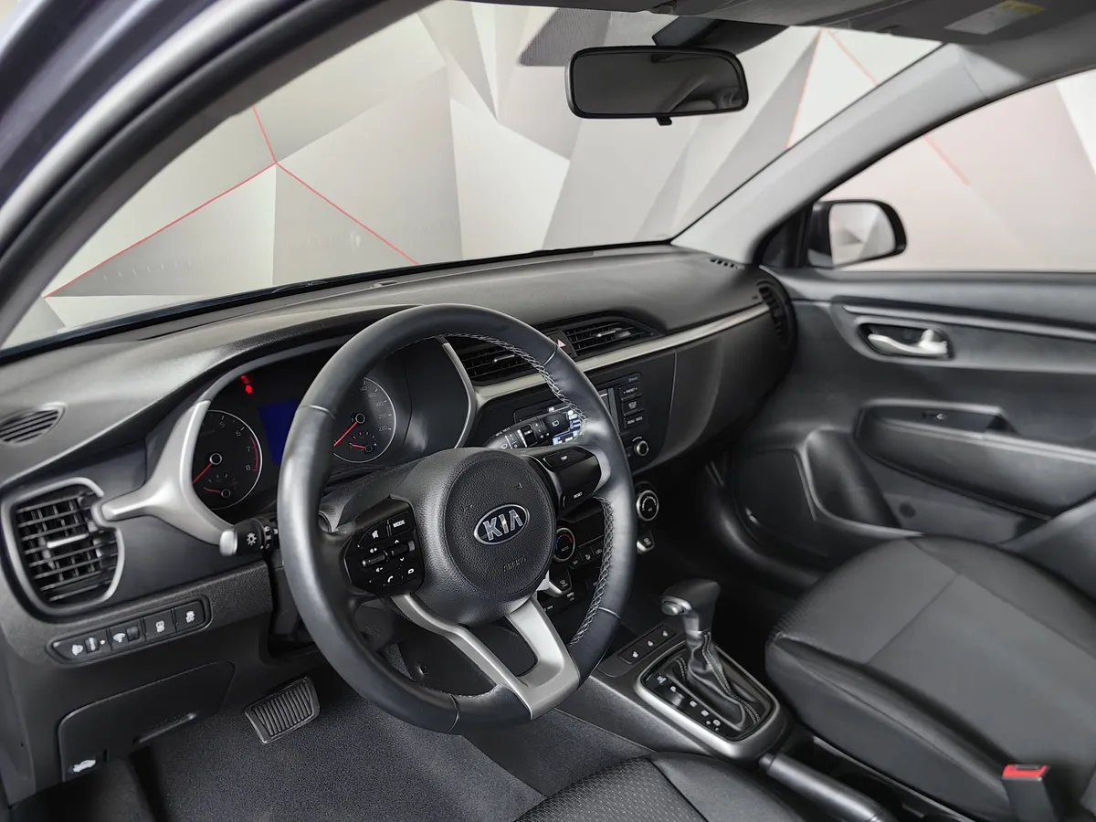 Kia Rio X 1.6 AT (123 л.с.) Luxe Серый в АВИЛОН. Слайд №18