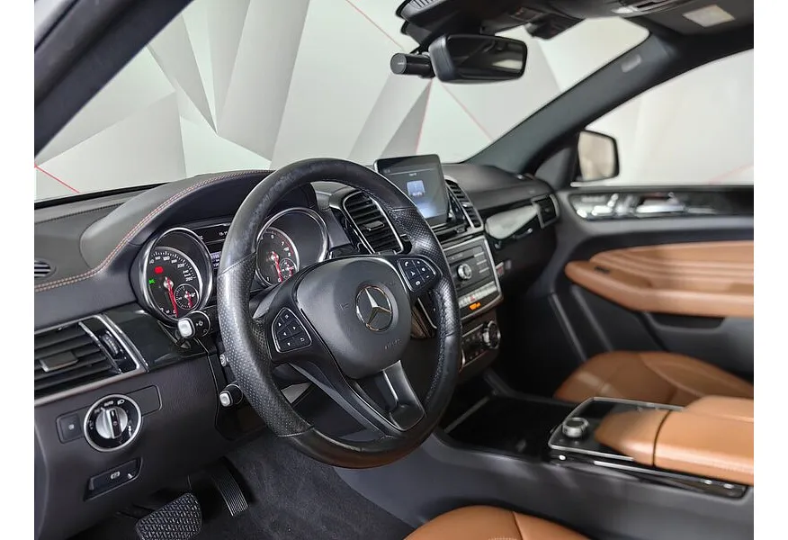 Mercedes-Benz GLE Купе 400 4MATIC 9G-TRONIC (333 л.с.) Особая серия Черный в АВИЛОН. Слайд №19