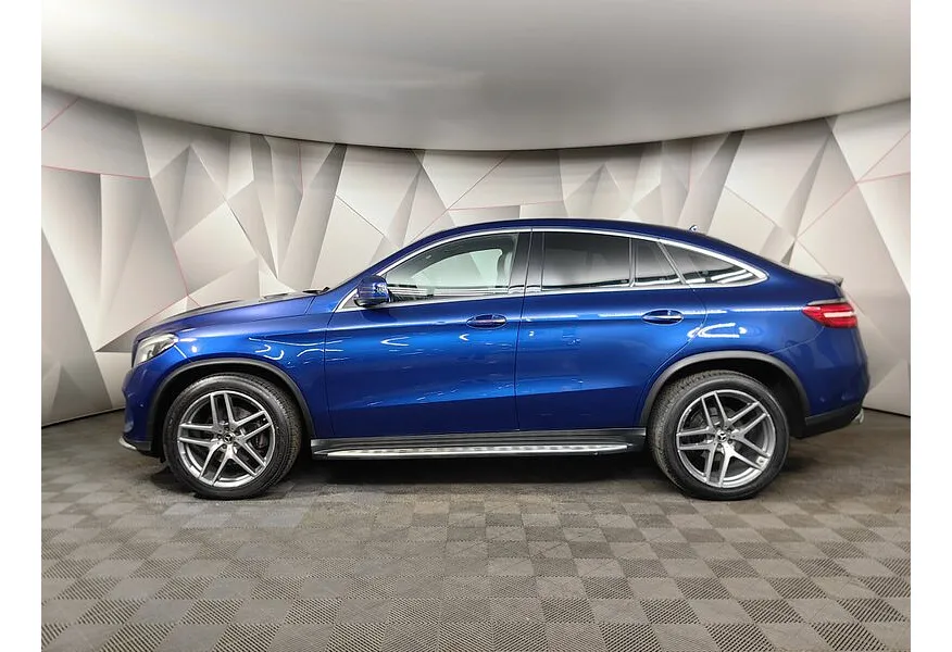 Mercedes-Benz GLE Купе 350 d 4MATIC 9G-TRONIC (249 л.с.) Особая серия Синий в АВИЛОН. Слайд №5