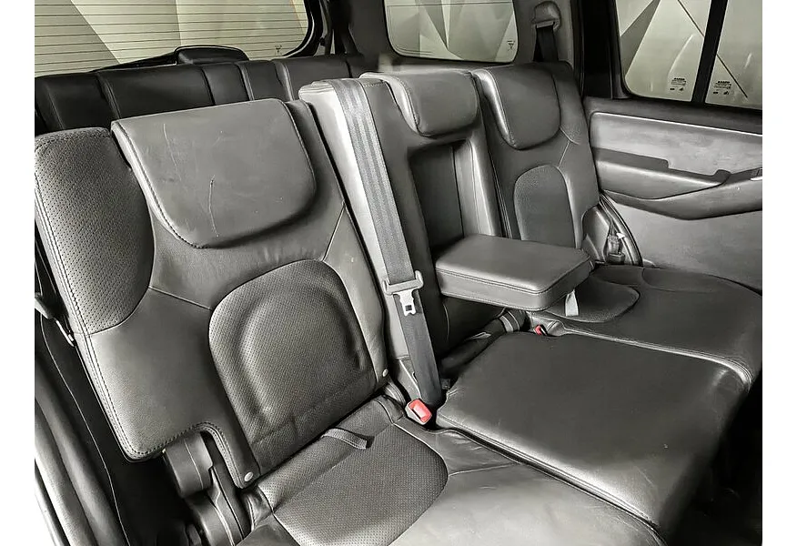 Nissan Pathfinder 4.0 AT (269 л.с.) Серебристый в АВИЛОН. Слайд №15