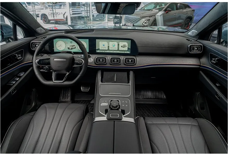 JAECOO J8 2.0 DCT 4WD (249 л.с.) Комфорт Черный в АВИЛОН. Слайд №9