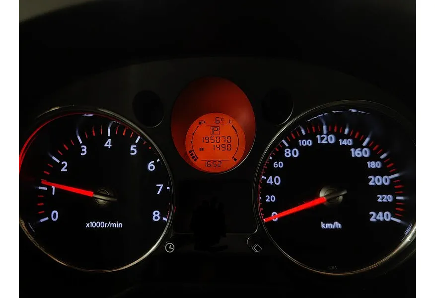 LIVE. Слайд №11