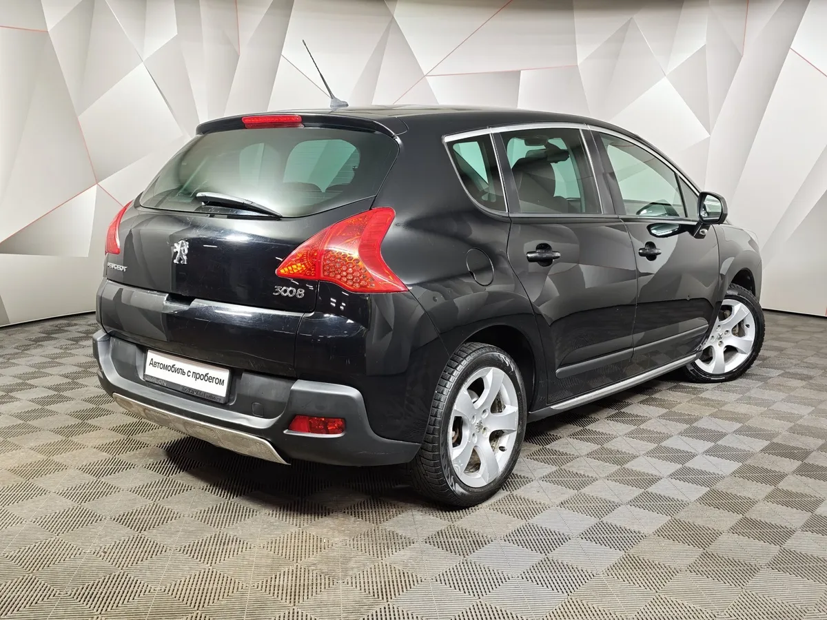 Peugeot 3008 1.6 THP AT (150 л.с.) Черный в АВИЛОН. Слайд №2