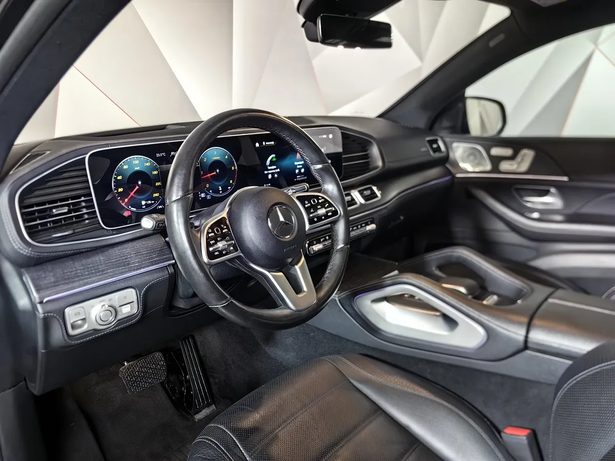 Mercedes-Benz GLE Купе 350 d 4MATIC 9G-TRONIC (249 л.с.) Черный в АВИЛОН. Слайд №17