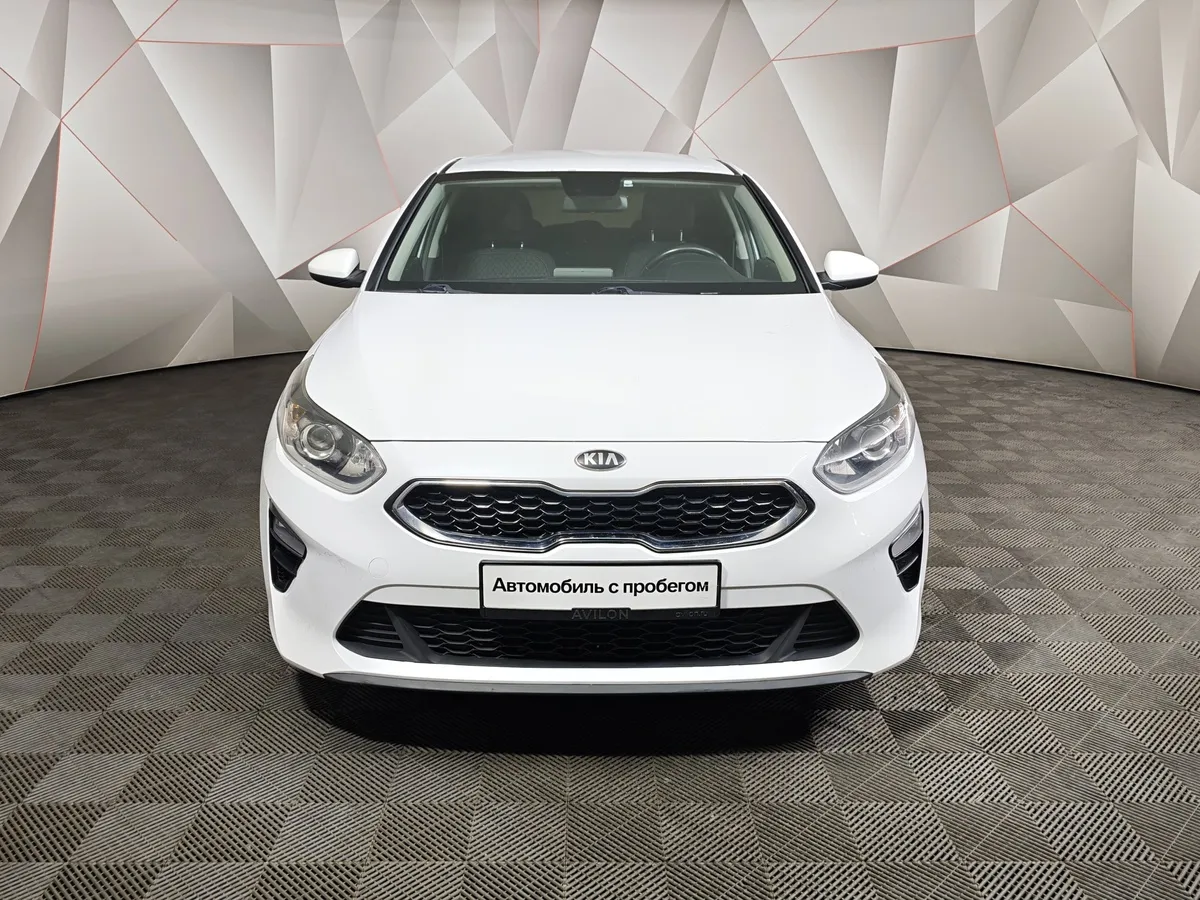 Kia Ceed 1.6 AT (129 л.с.) Classic Белый в АВИЛОН. Слайд №7