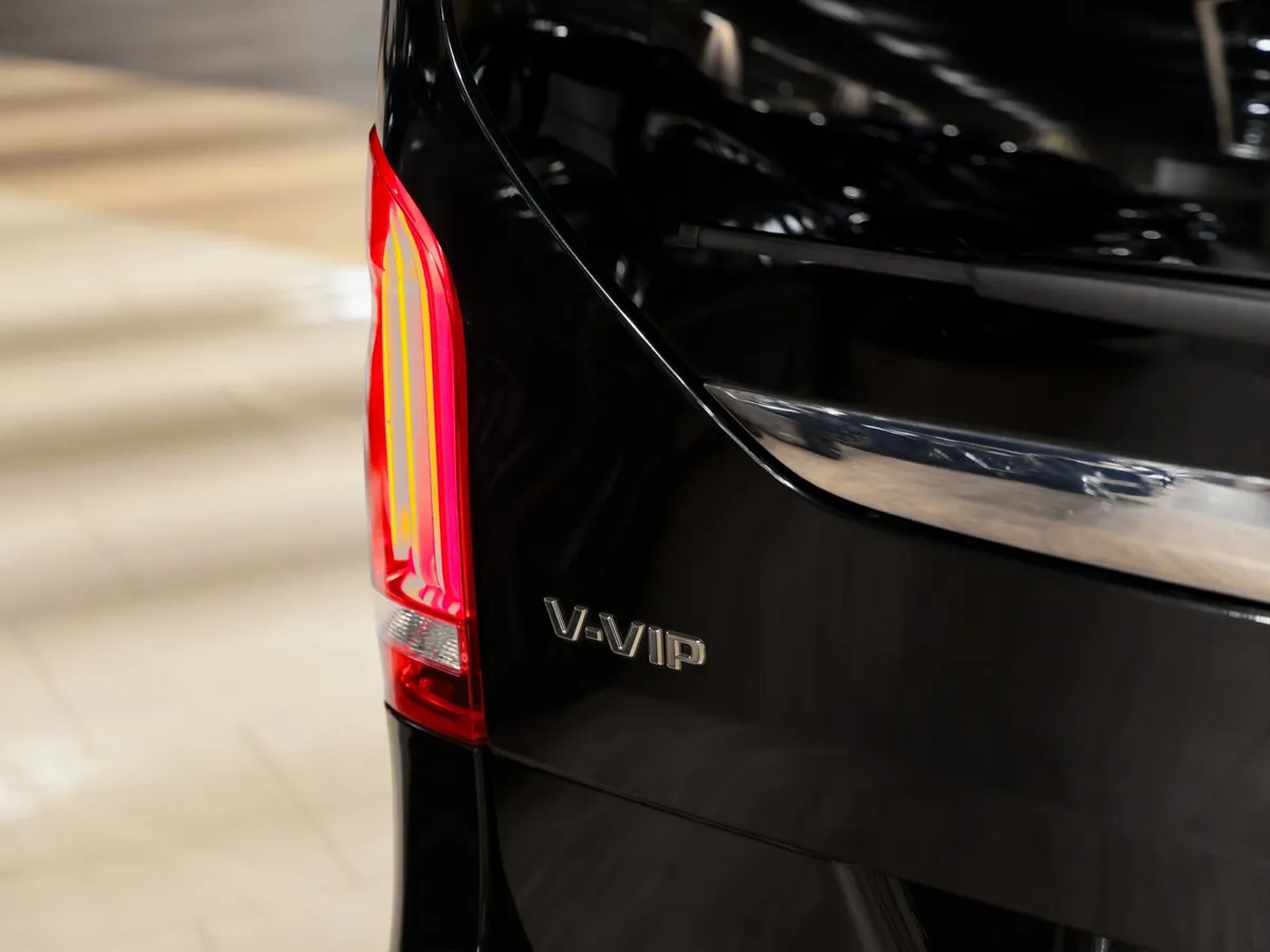 Mercedes-Benz V-Класс V 250 BlueTEC 7G-Tronic Plus 4x4 (190 л.с.) AVANTGARDE Черный в АВИЛОН. Слайд №16