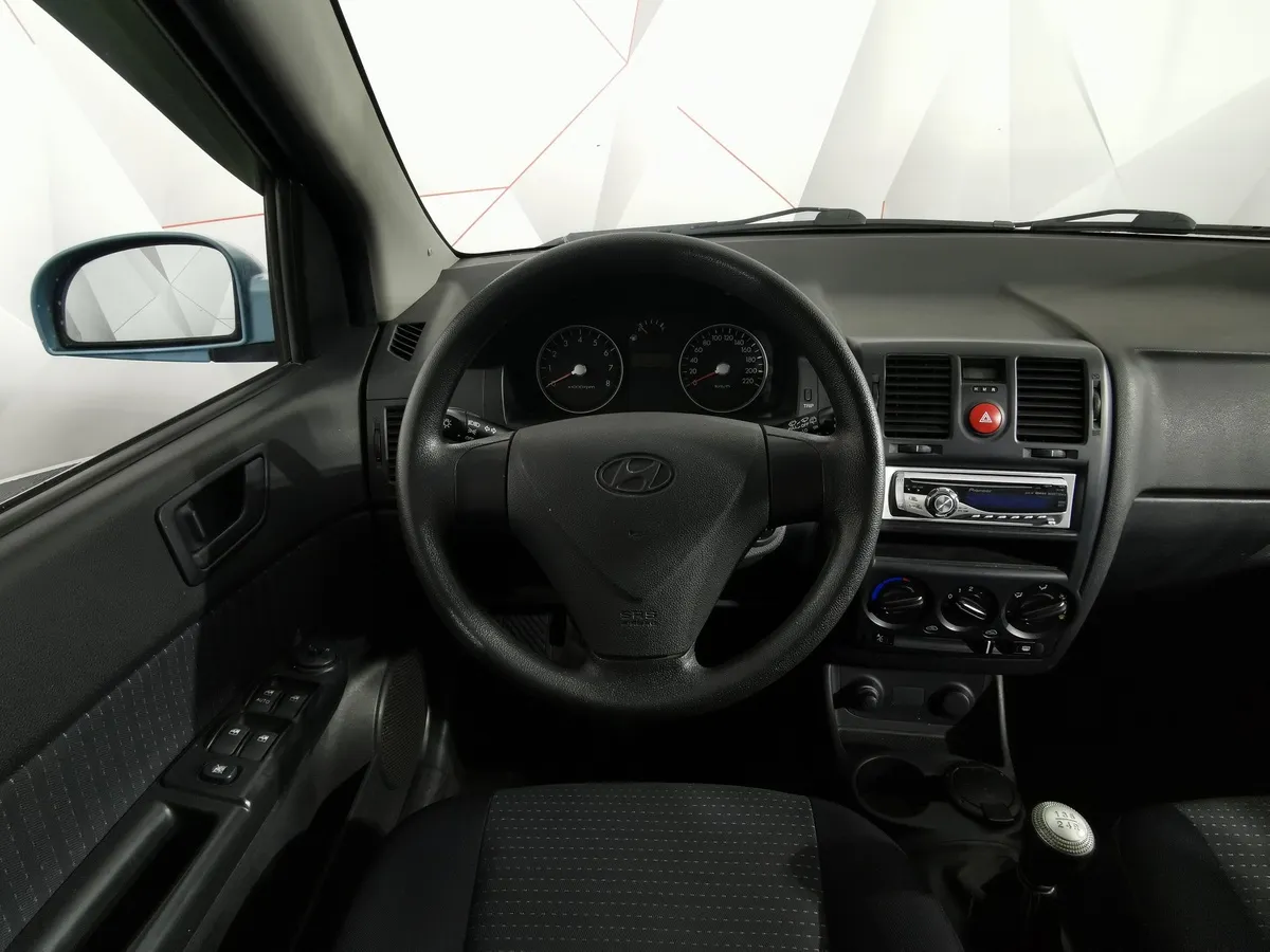 Hyundai Getz 1.4 MT (97 л.с.) Голубой в АВИЛОН. Слайд №18