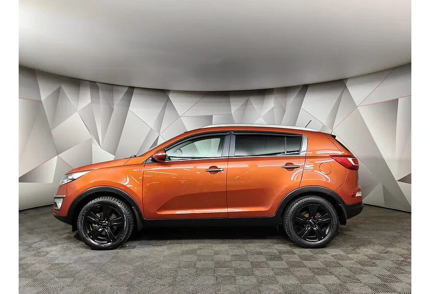 Kia Sportage 2.0 AT 4WD (150 л.с.) Luxe Оранжевый в АВИЛОН. Слайд №5
