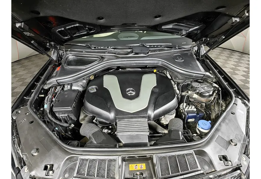 Mercedes-Benz GLE 350 d 4MATIC 9G-TRONIC (249 л.с.) Особая серия Черный в АВИЛОН. Слайд №11