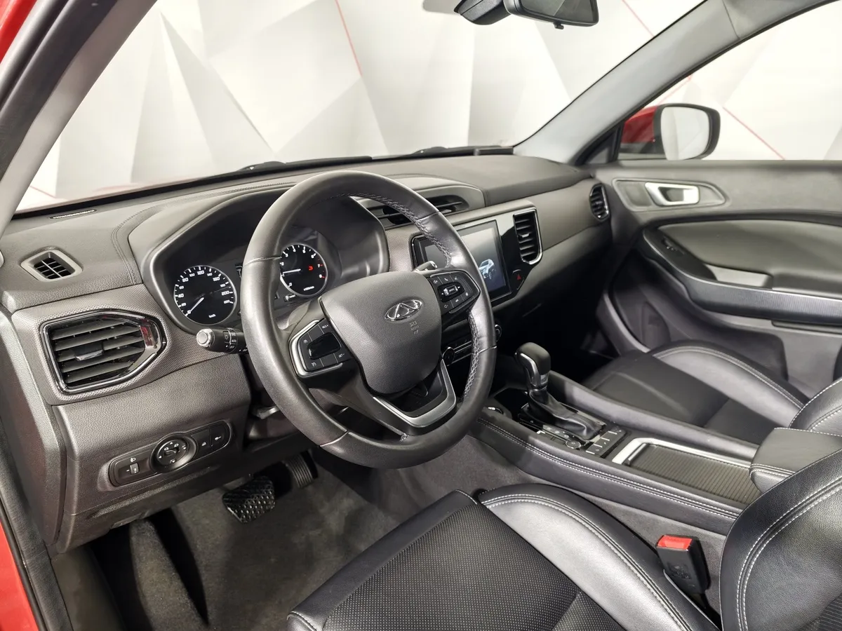 Chery Tiggo 4 1.5 CTV (113 л.с.) Luxury Красный в АВИЛОН. Слайд №18