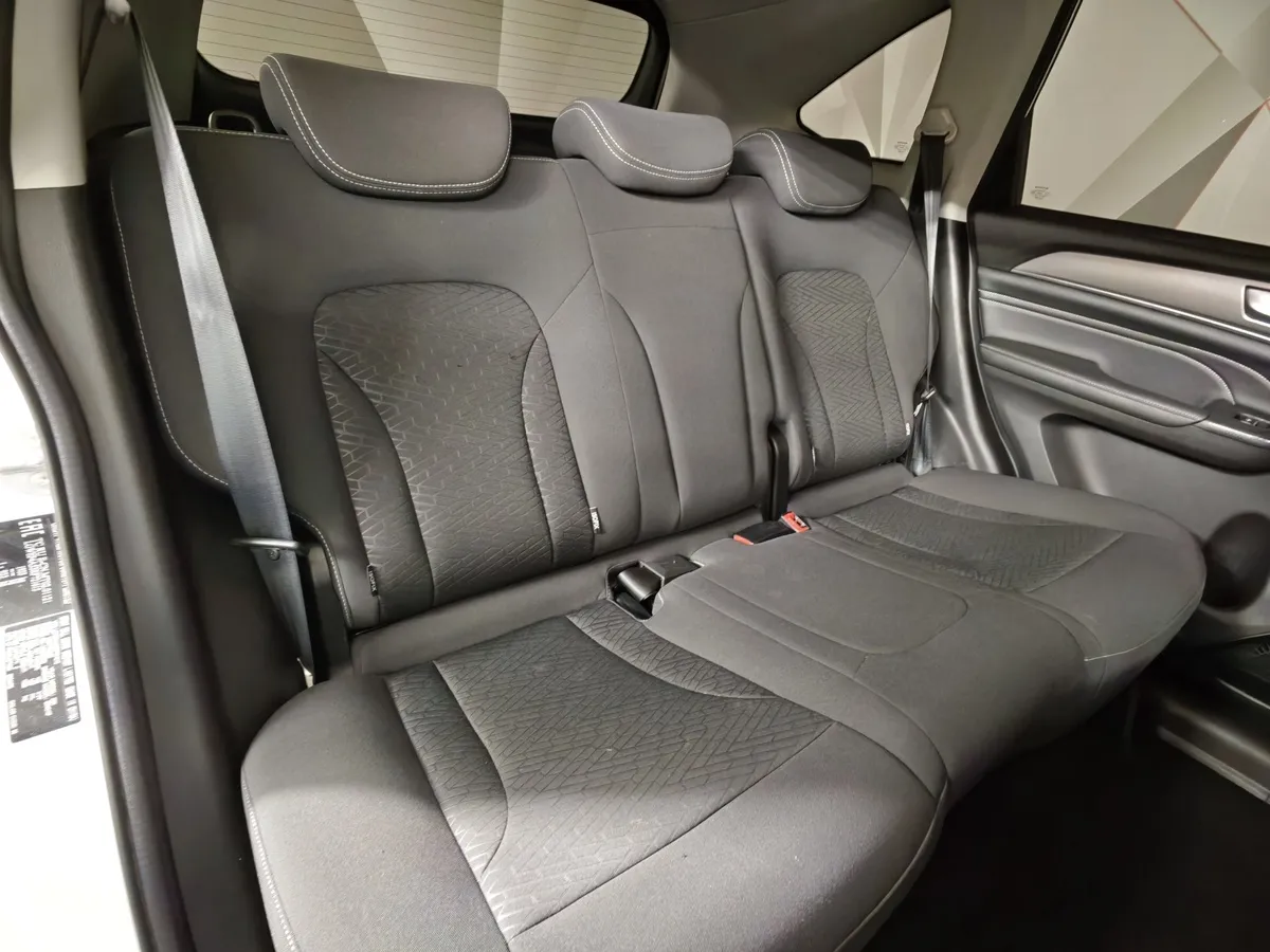 Haval M6 1.5 DCT 2WD (143 л.с.) Family Белый в АВИЛОН. Слайд №17