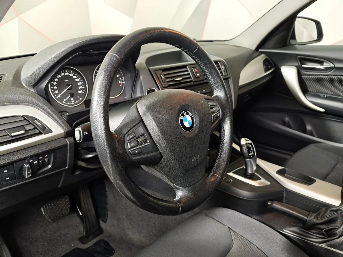 BMW 1 серия 116i AT (136 л.с.) Белый в АВИЛОН. Слайд №12