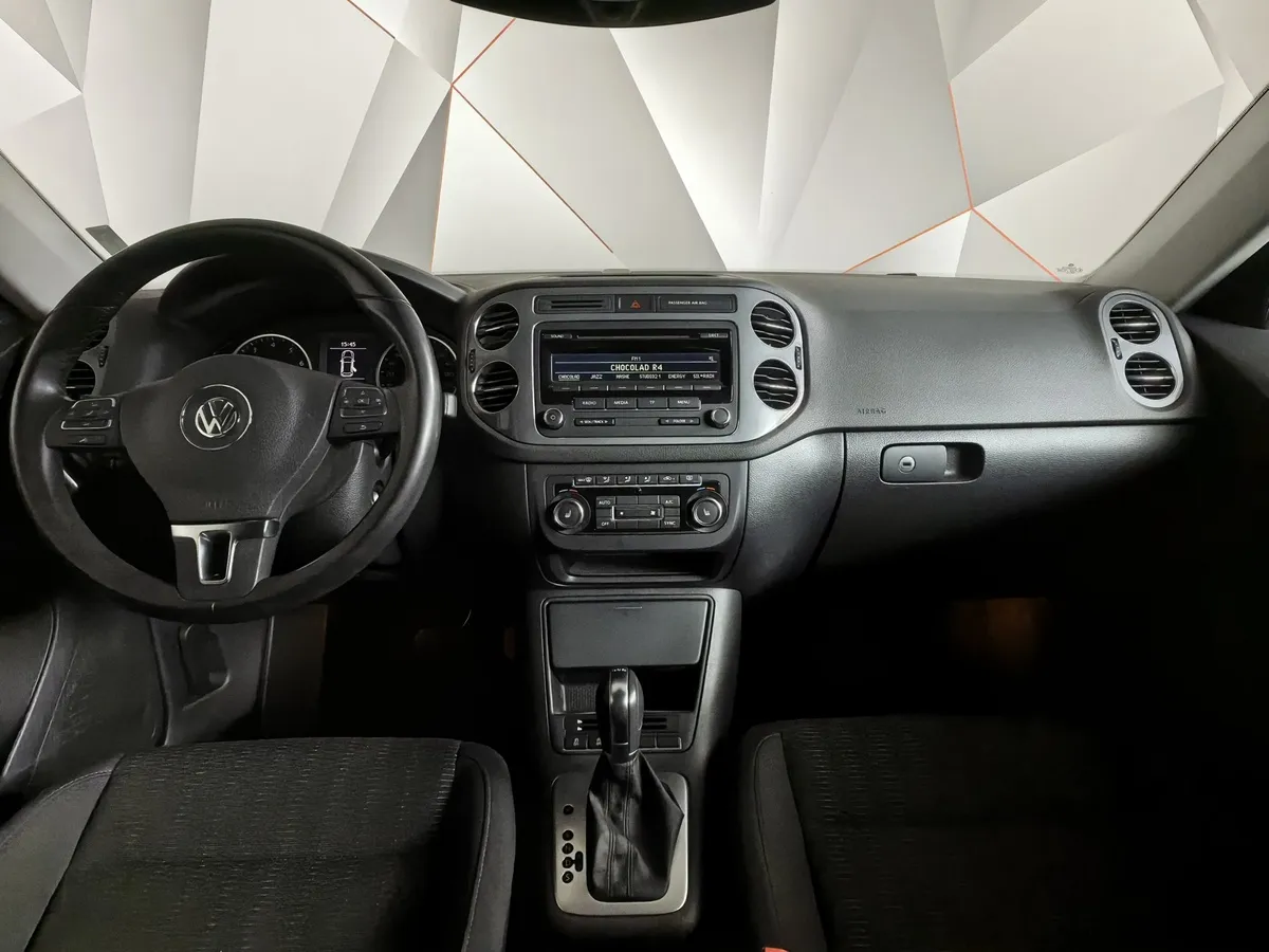Volkswagen Tiguan 1.4 TSI BlueMotion DSG (150 л.с.) Comfortline Синий в АВИЛОН. Слайд №14