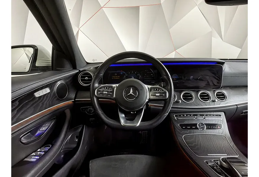 Mercedes-Benz E-Класс E 200 4MATIC 9G-TRONIC (197 л.с.) Sport (Локальная сборка) Белый в АВИЛОН. Слайд №19