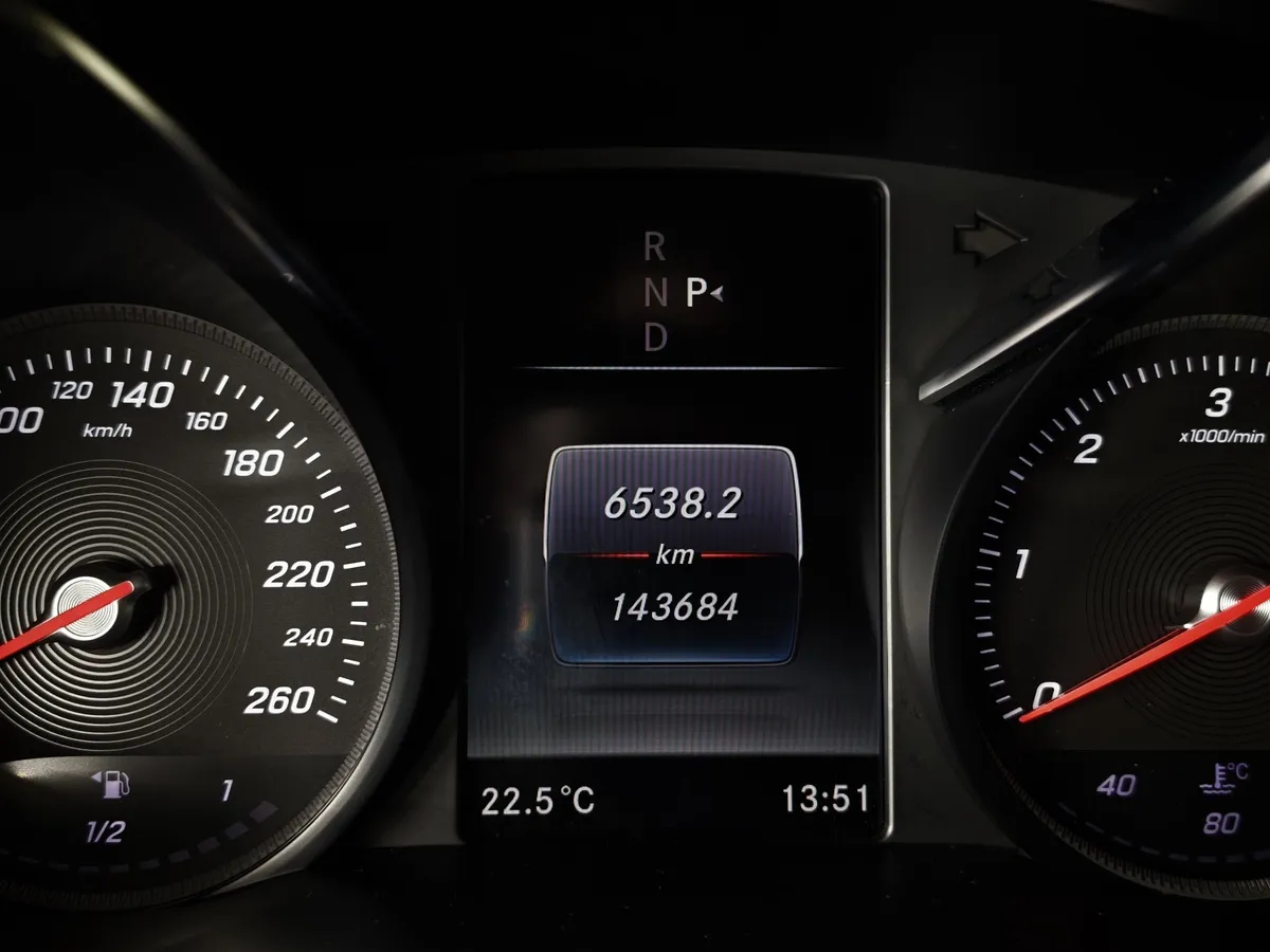 Mercedes-Benz V-Класс V 220 CDI 7G-Tronic Plus AWD L1 (163 л.с.) Comfort Черный в АВИЛОН. Слайд №18