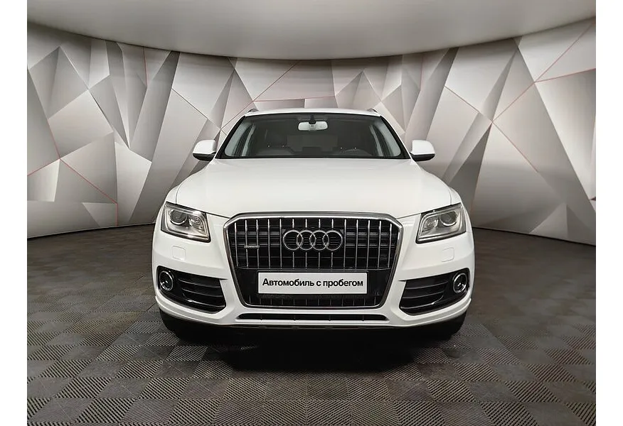 Audi Q5 2.0 TDI S tronic quattro (177 л.с.) Белый в АВИЛОН. Слайд №5