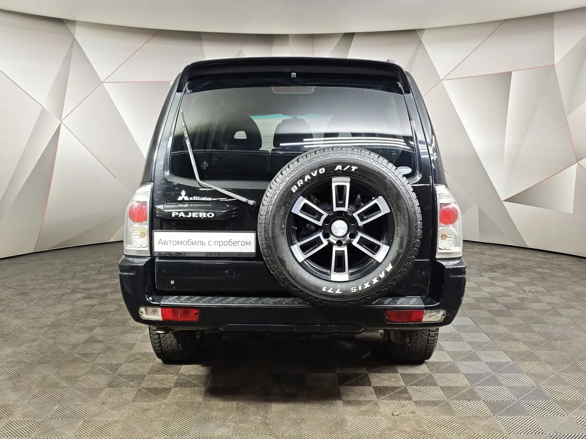 Mitsubishi Pajero 3.2 DI-D AT (163 л.с.) Черный в АВИЛОН. Слайд №8