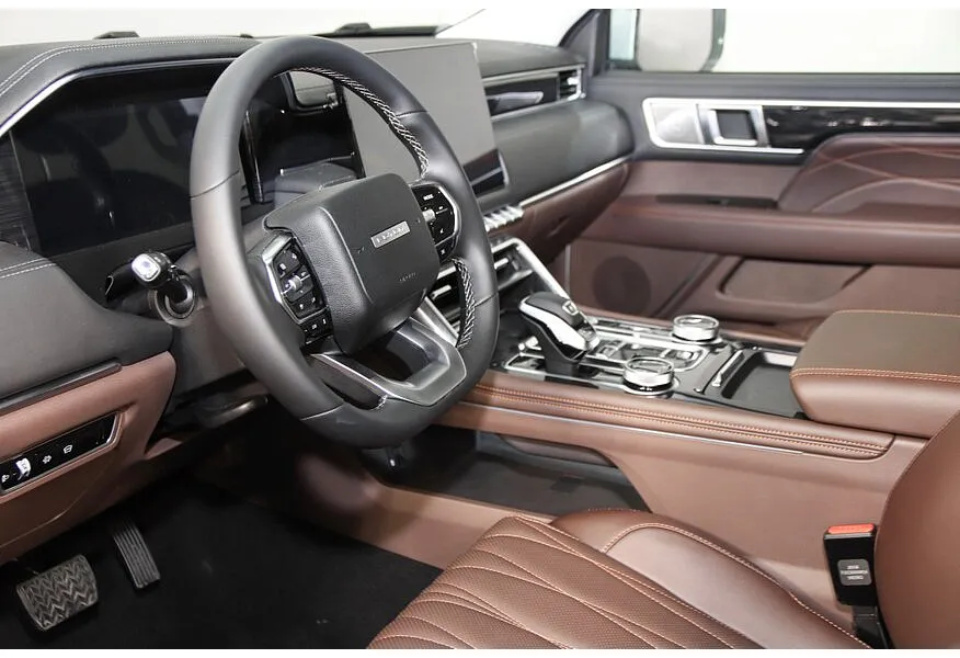 Foton Tunland V9 2.0T AT 4WD (159 л.с.) Prestige Серебристый в АВИЛОН. Слайд №6