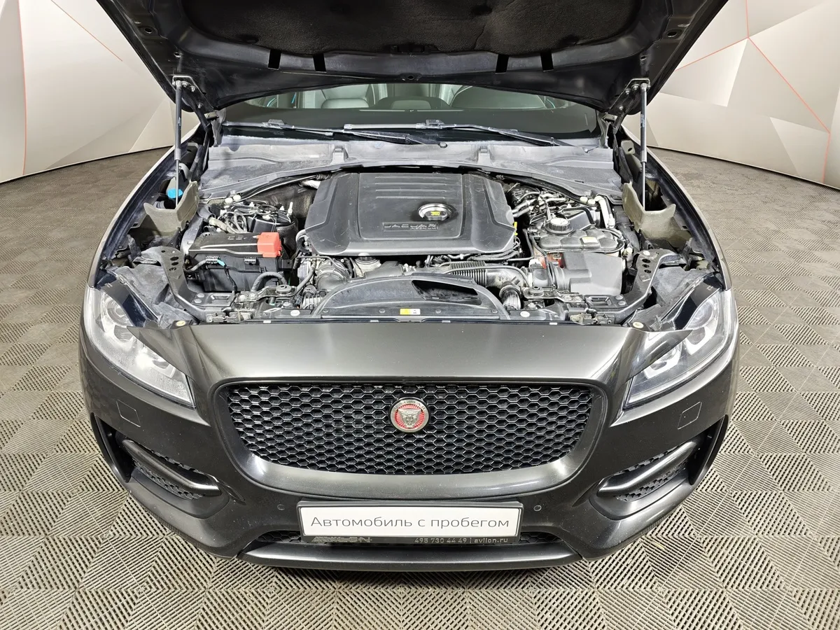 Jaguar F-Pace 2.0 TD AT AWD (240 л.с.) Prestige Черный в АВИЛОН. Слайд №11