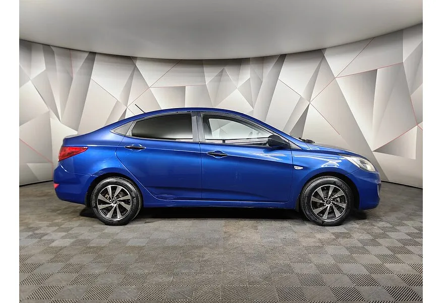 Hyundai Solaris 1.4 MT (107 л.с.) Optima Синий в АВИЛОН. Слайд №6