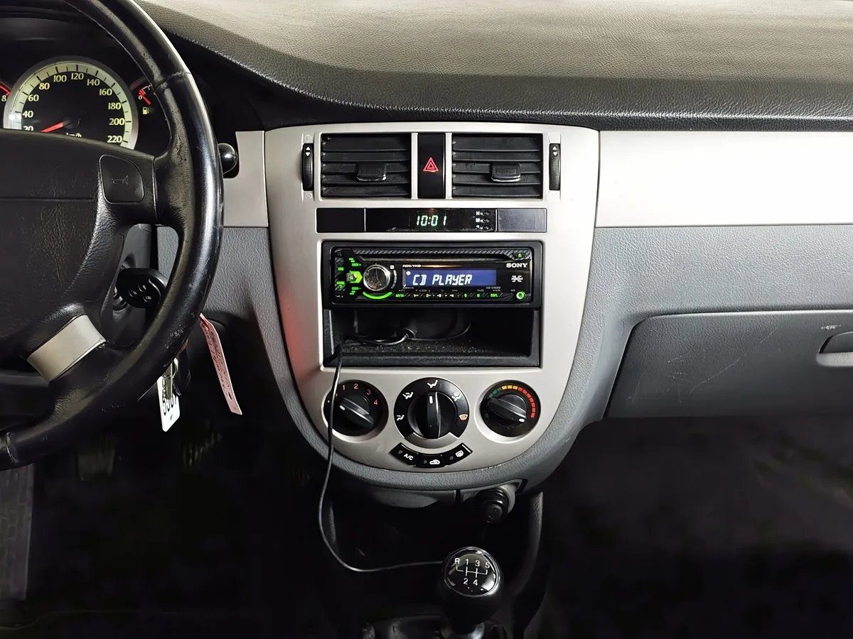 Chevrolet Lacetti 1.6 MT (109 л.с.) Синий в АВИЛОН. Слайд №14