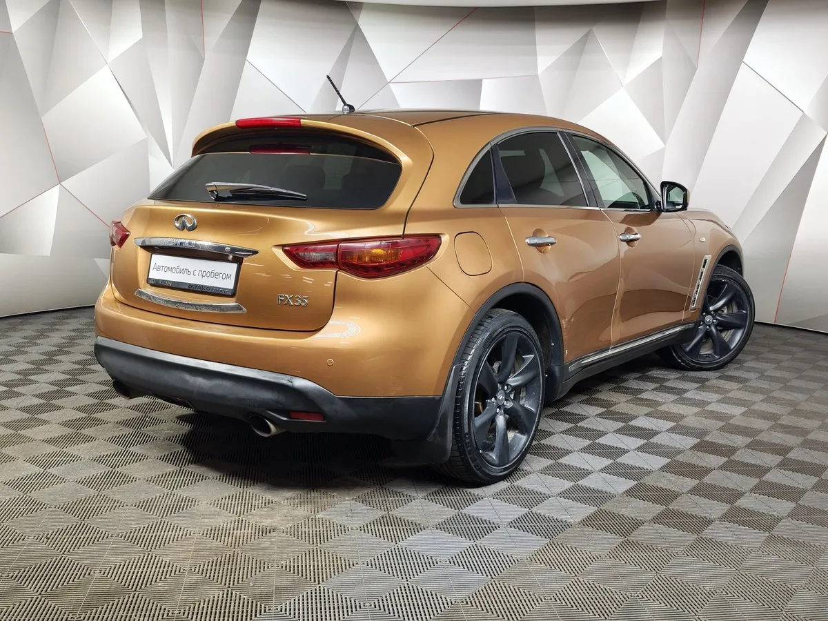 Infiniti FX-Series FX35 AT AWD (307 л.с.) Золотой в АВИЛОН. Слайд №2