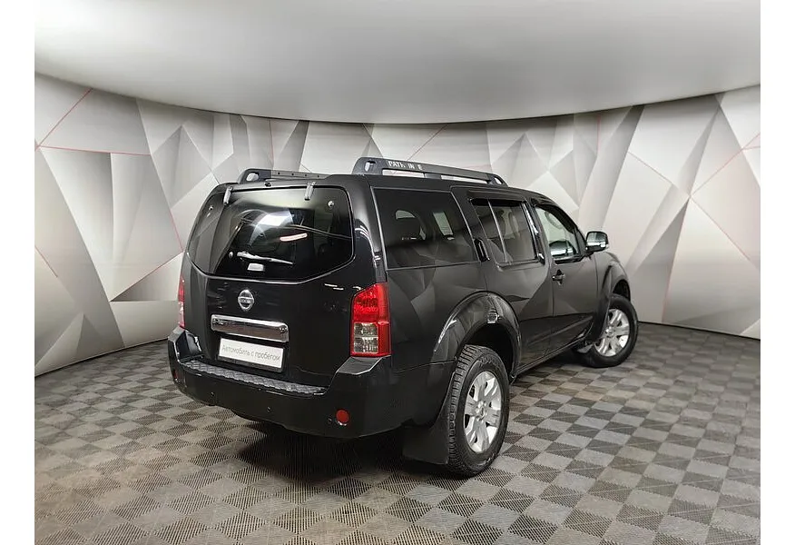 Nissan Pathfinder 2.5 dCi AT (174 л.с.) Черный в АВИЛОН. Слайд №2