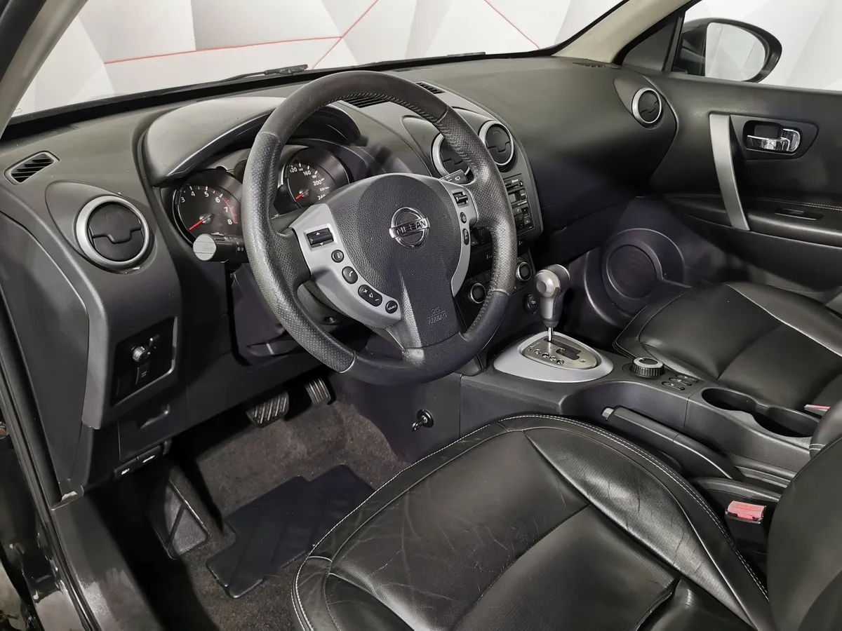 Nissan Qashqai 2.0 CVT AWD (141 л.с.) Черный в АВИЛОН. Слайд №17