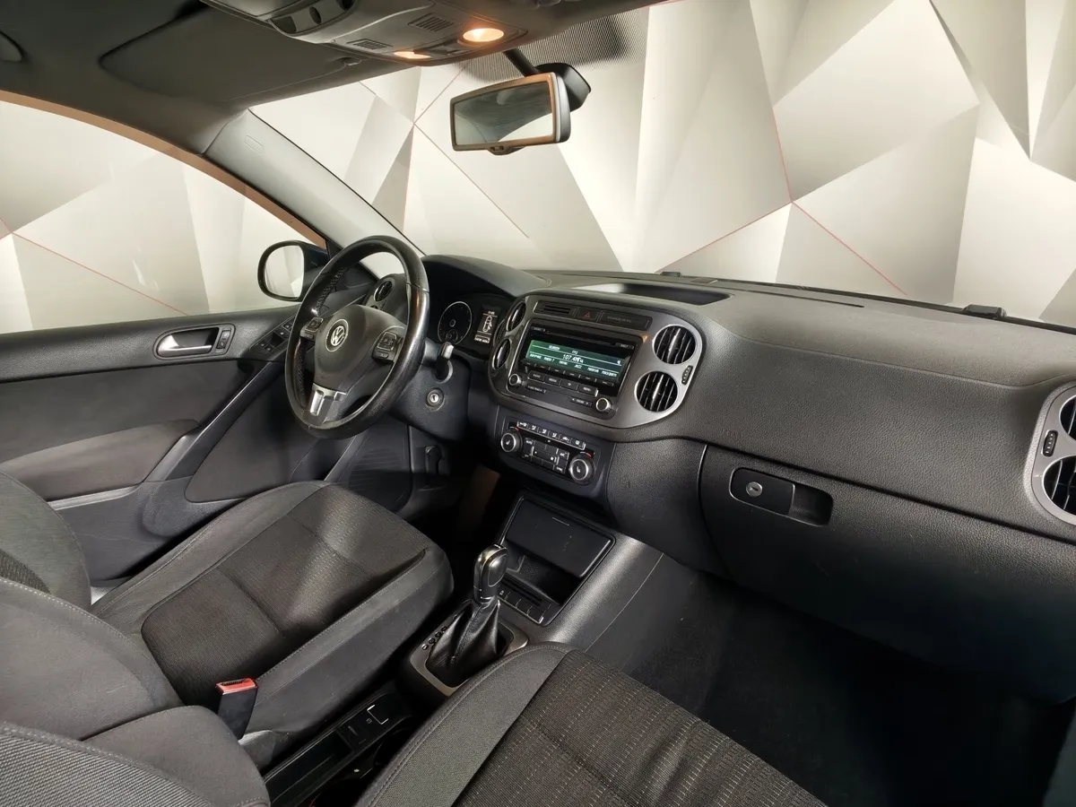 Volkswagen Tiguan 1.4 TSI BlueMotion DSG (150 л.с.) Sport&Style Синий в АВИЛОН. Слайд №13