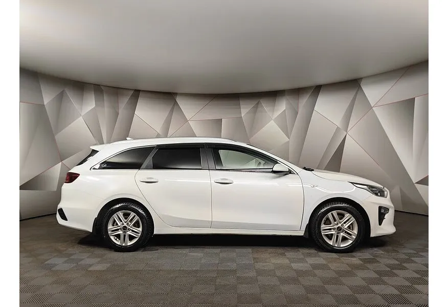 Kia Ceed 1.6 AT (129 л.с.) Classic Белый в АВИЛОН. Слайд №6