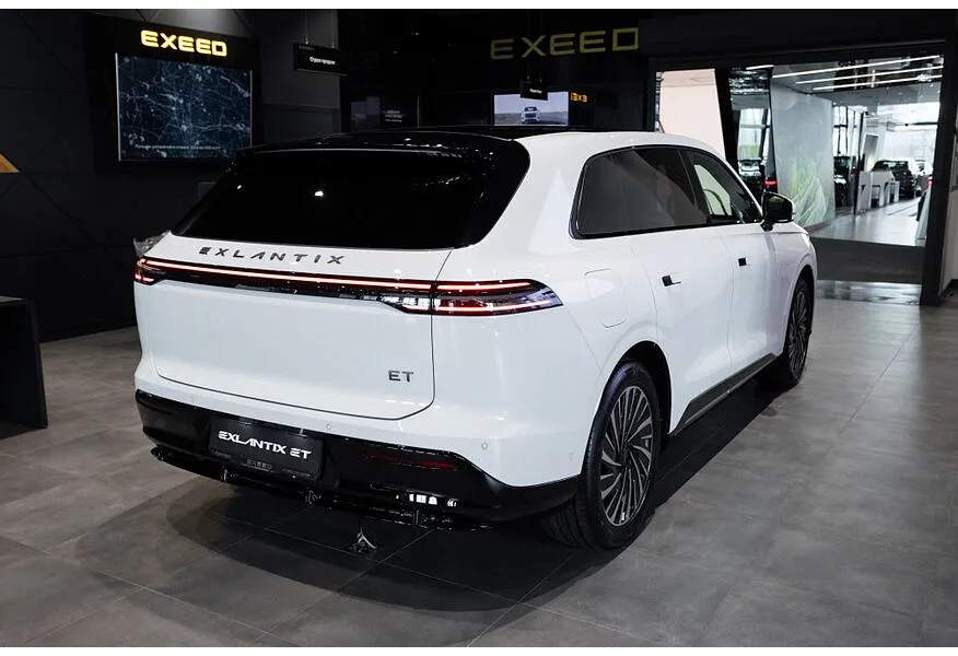 EXEED Exlantix ET 1.5 AT 4WD (469 л.с.) Белый в АВИЛОН. Слайд №6