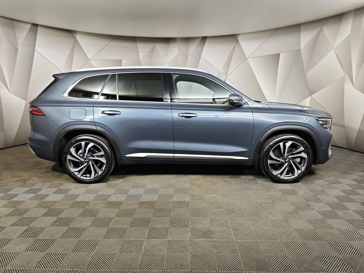 Geely Monjaro 2.0T 8AT 4WD (238 л.с.) Флагман Серый в АВИЛОН. Слайд №6