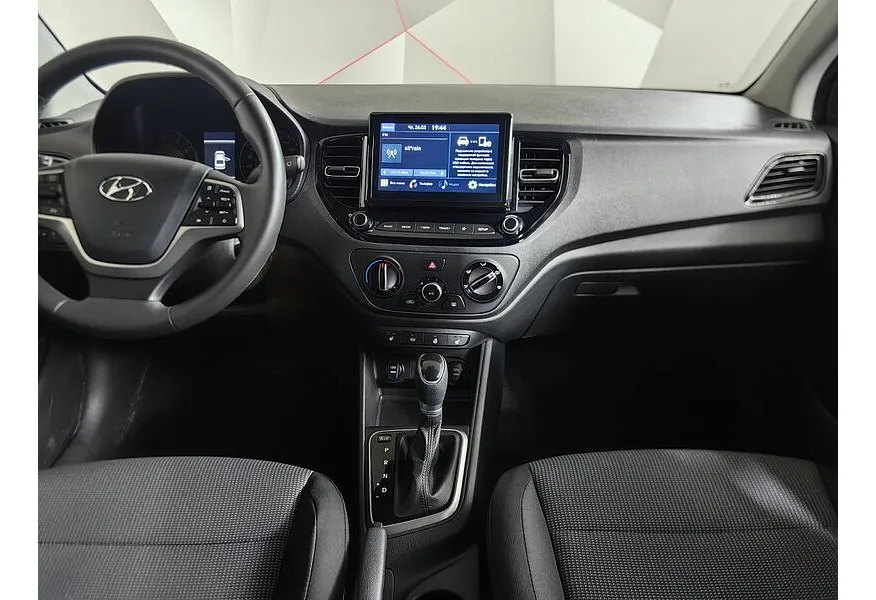 Hyundai Solaris 1.6 AT (123 л.с.) Elegance + Safety Серый в АВИЛОН. Слайд №15