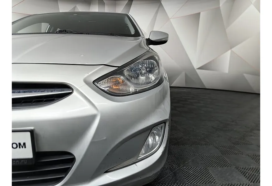 Hyundai Solaris 1.6 AT (123 л.с.) Active Серебристый в АВИЛОН. Слайд №10