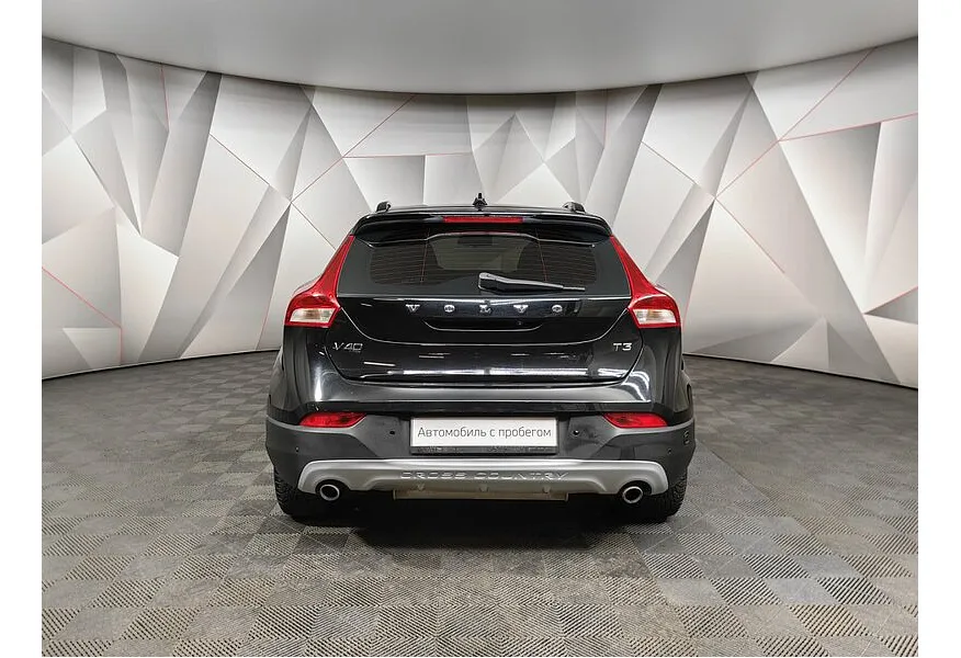Volvo V40 1.5 T3 Drive-E Geartronic (152 л.с.) Kinetic Черный в АВИЛОН. Слайд №8