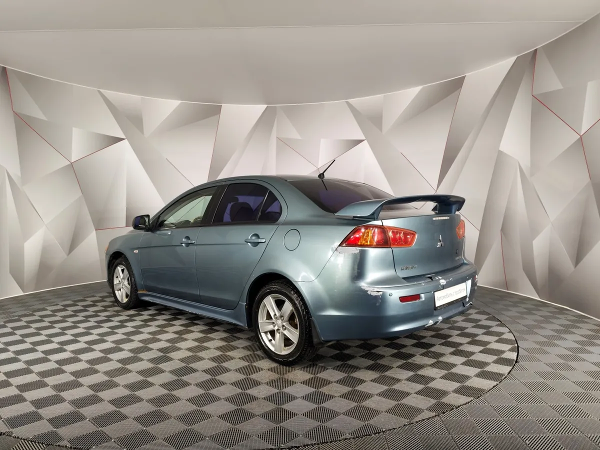 Mitsubishi Lancer 2.0 CVT 4WD (150 л.с.) Серый в АВИЛОН. Слайд №4
