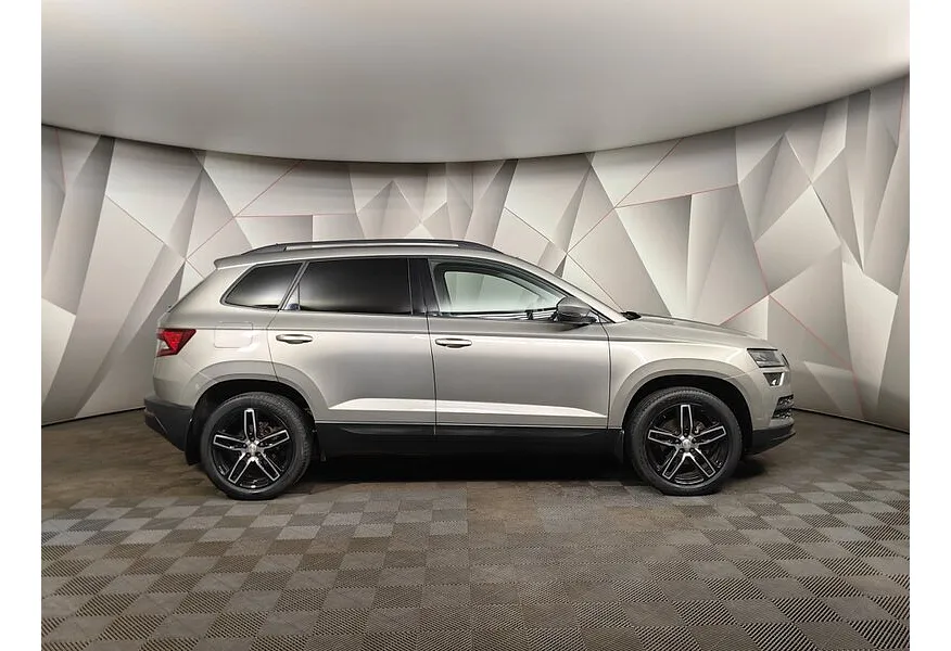 LIVE. Слайд №4