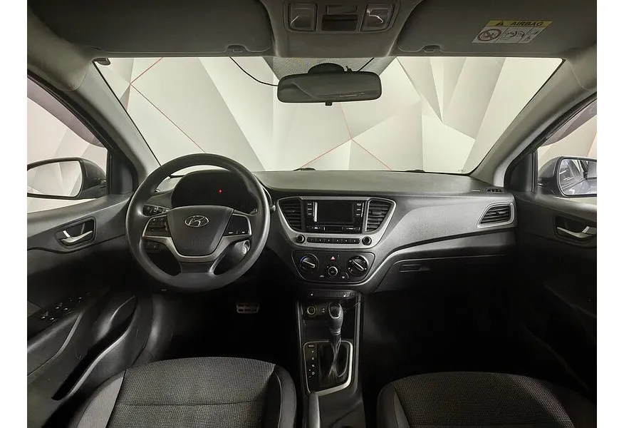 Hyundai Solaris 1.6 AT (123 л.с.) Comfort Серый в АВИЛОН. Слайд №14 Hyundai Solaris 1.6 AT (123 л.с.) Comfort Серый в АВИЛОН. Слайд №14