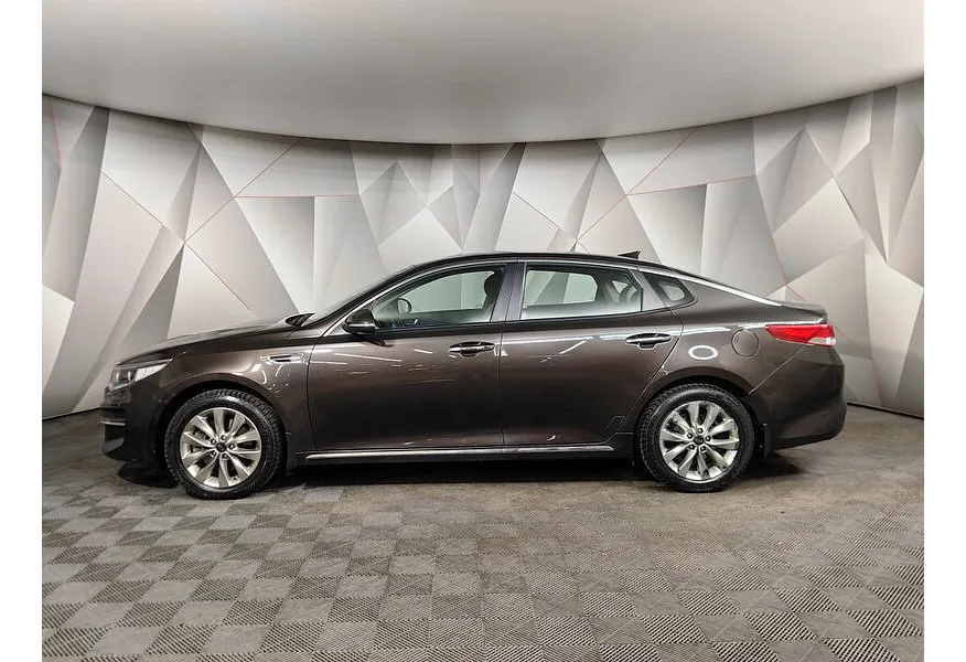 Kia Optima 2.4 GDI AT (188 л.с.) Luxe Коричневый в АВИЛОН. Слайд №5