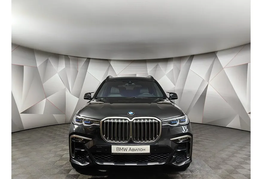 BMW X7 M50d M 50 Years Special Edition Черный в АВИЛОН. Слайд №3