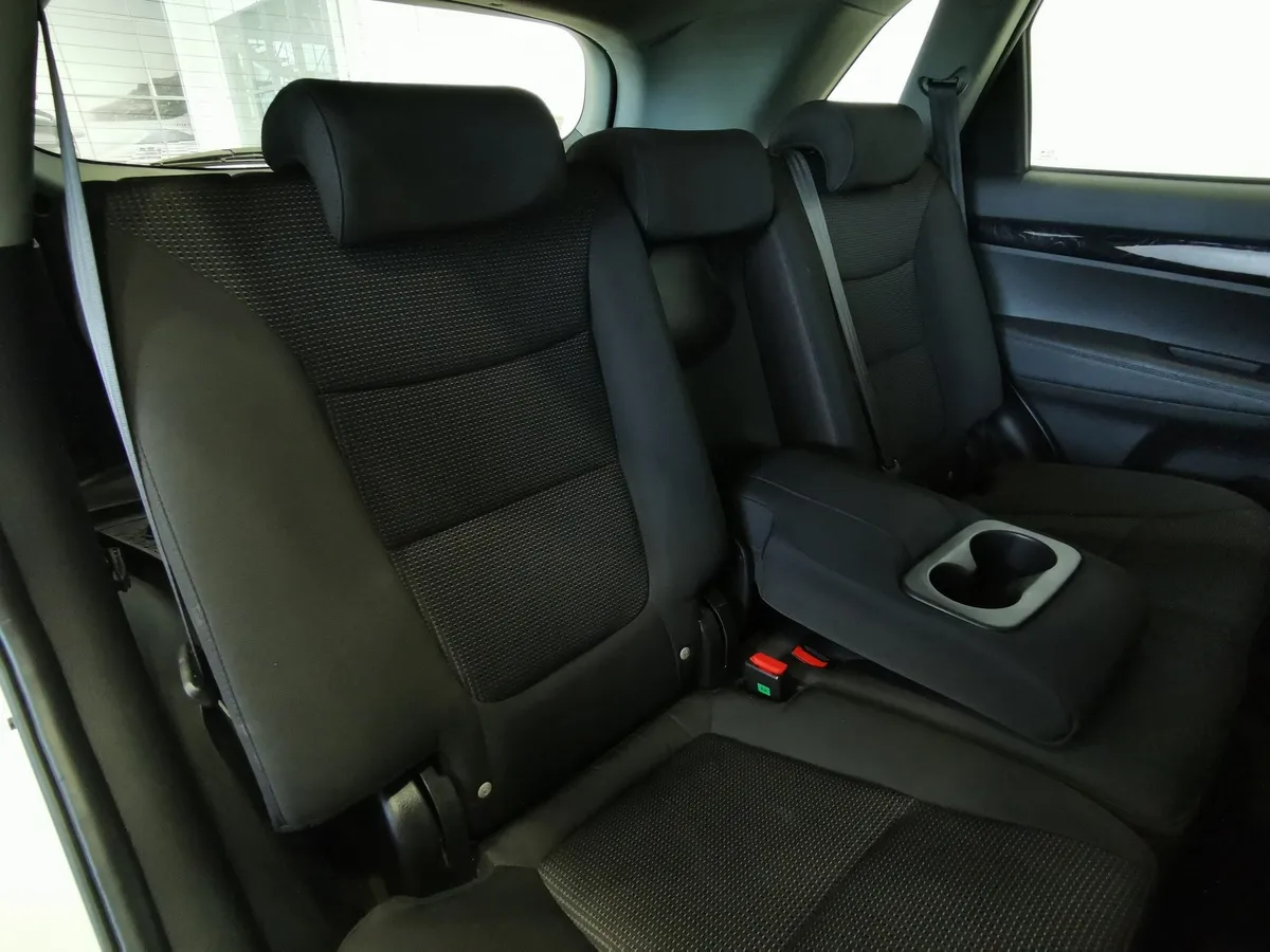 Kia Sorento 2.4 AT 4WD (175 л.с.) Comfort Белый в АВИЛОН. Слайд №15