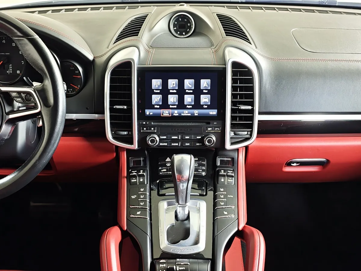 Porsche Cayenne 3.6 Tiptronic AWD (300 л.с.) Белый в АВИЛОН. Слайд №15