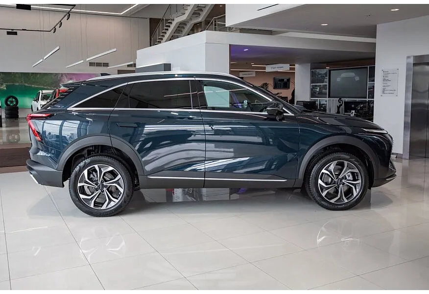 Haval F7 2.0T AWD 7DCT (190 л.с.) Tech Plus Синий в АВИЛОН. Слайд №4 Haval F7 2.0T AWD 7DCT (190 л.с.) Tech Plus Синий в АВИЛОН. Слайд №4